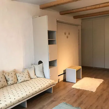 Berghof 11 *
